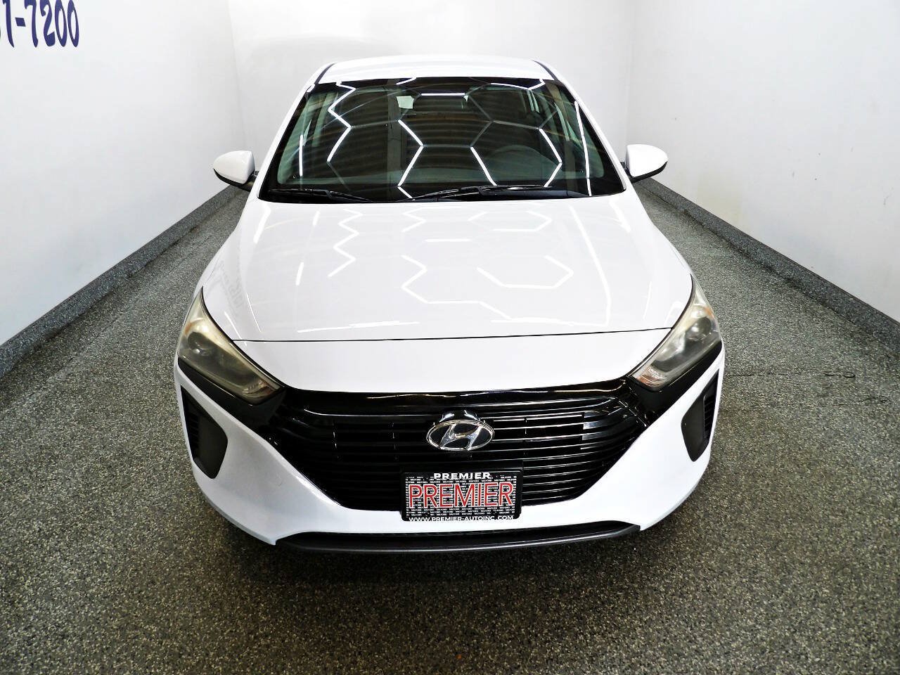 Used 2019 Hyundai Ioniq Blue FWD image 2