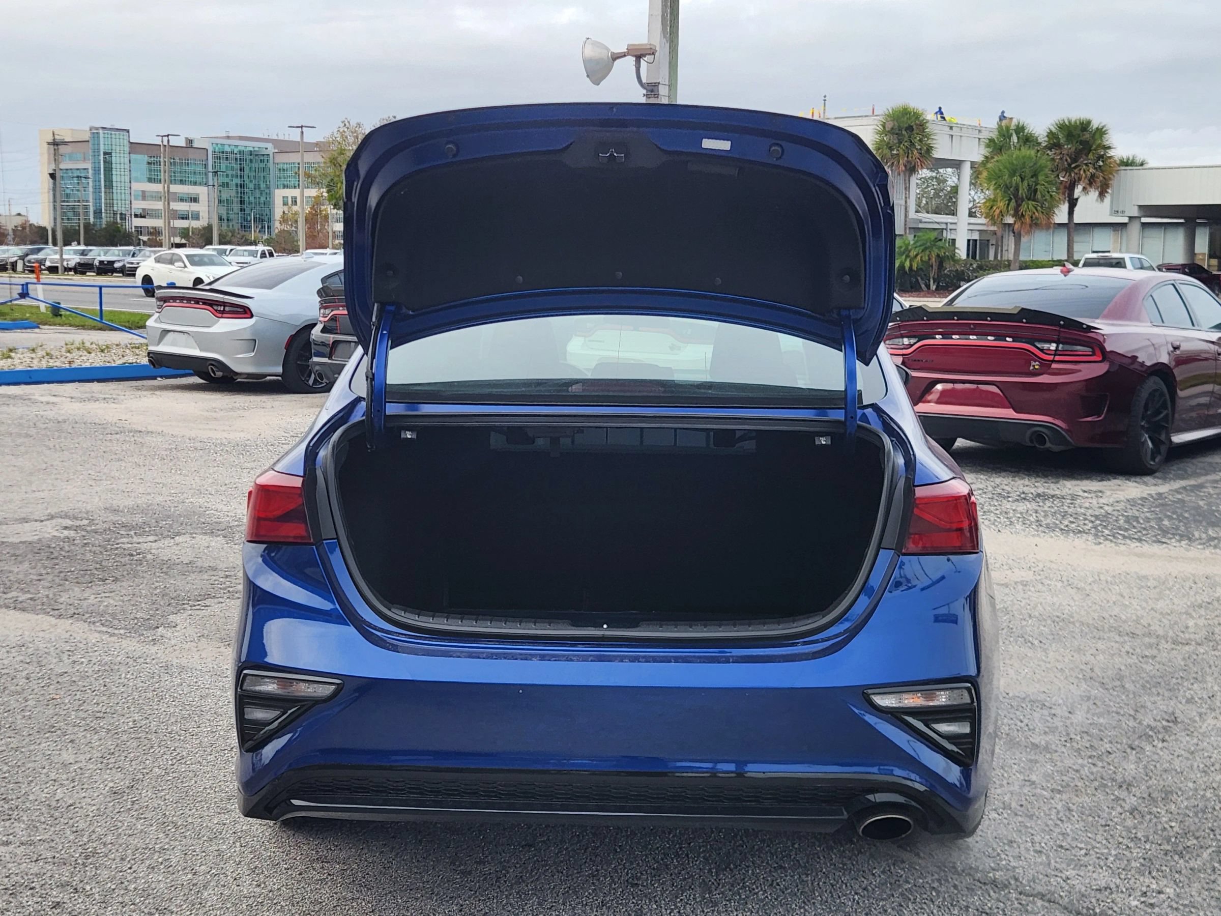 Used 2020 Kia Forte LXS FWD image 16