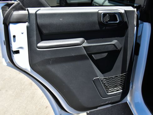 Used 2025 Ford Bronco Big Bend AWD/4WD image 38