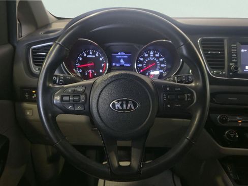 Used 2020 Kia Sedona EX FWD image 14