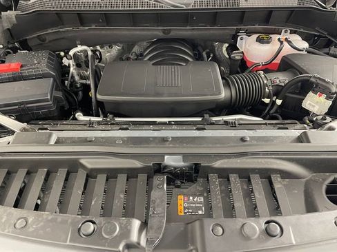 New 2026 Chevrolet Silverado 1500 LTZ w/ LTZ Premium Package AWD/4WD image 18