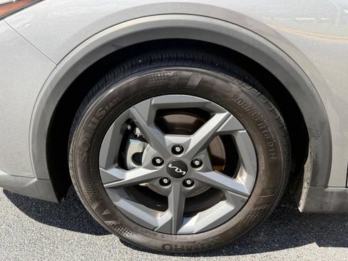 Used 2025 Kia K4 FWD image 24