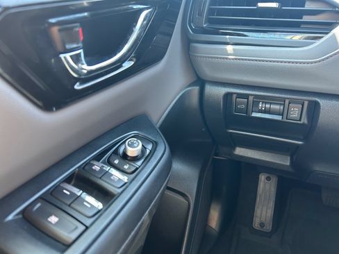 Used 2025 Subaru Forester Sport AWD/4WD image 22