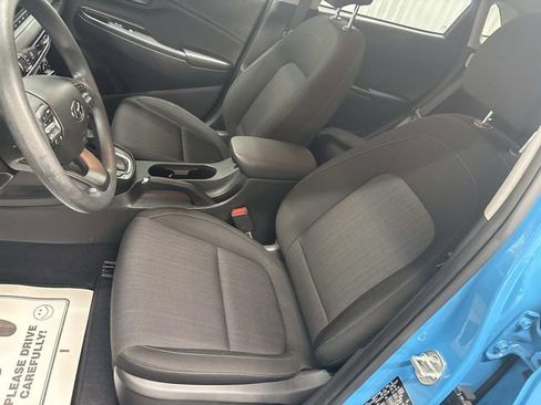 Used 2023 Hyundai Kona SEL image 21