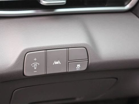 Used 2022 Hyundai Elantra SEL w/ Convenience Package image 28