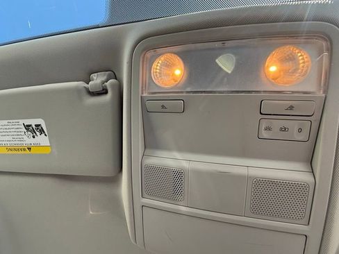 Used 2017 Volkswagen Jetta S w/ Jetta S Cold Weather Package FWD image 16