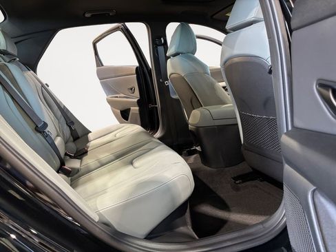 New 2025 Hyundai Elantra Limited image 20