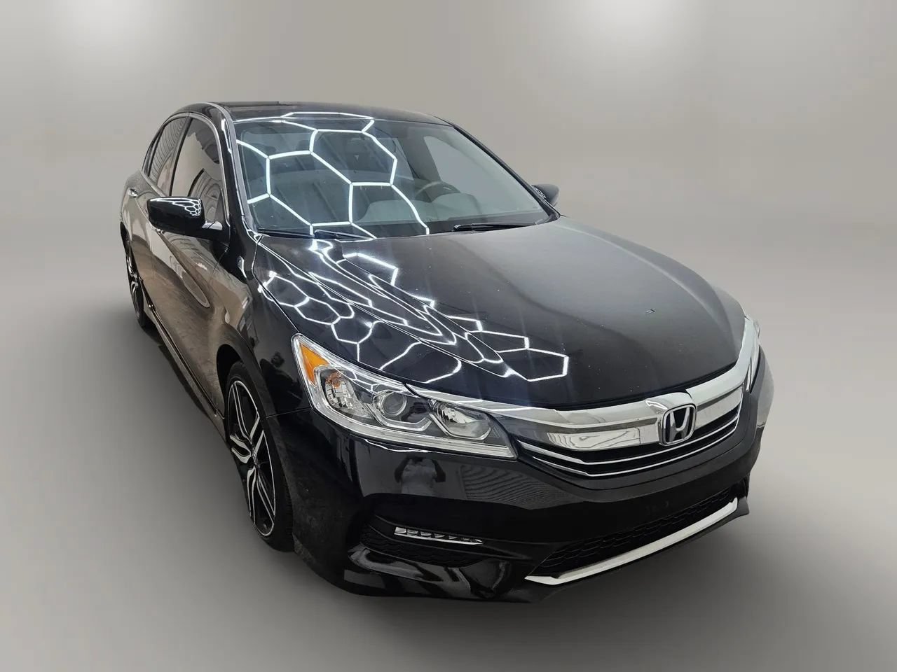 Used 2016 Honda Accord Sport image 1