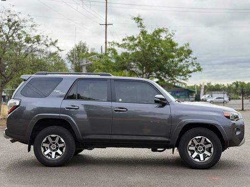 Certified 2023 Toyota 4Runner TRD Off-Road Premium w/ Moonroof Package AWD/4WD image 6