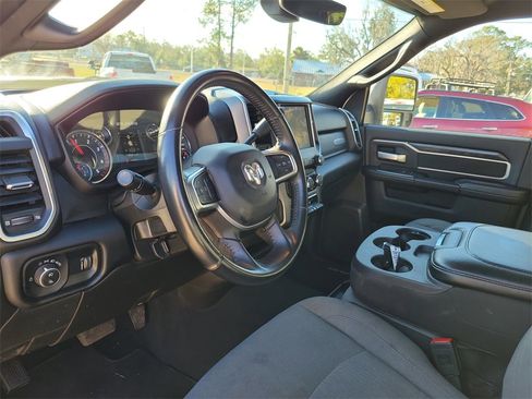 Used 2024 RAM 2500 Big Horn image 12