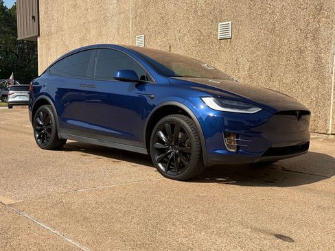 Used 2021 Tesla Model X AWD/4WD image 9