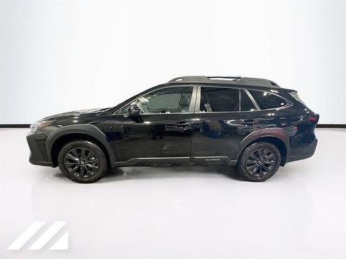Used 2025 Subaru Outback Onyx Edition XT w/ Popular Package #2 AWD/4WD image 8