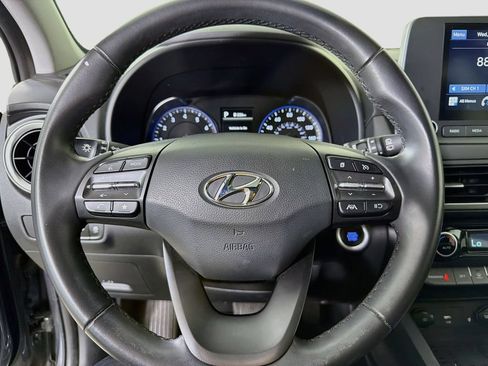 Used 2022 Hyundai Kona SEL w/ Convenience Package FWD image 12