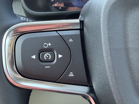 New 2026 Volvo XC40 B5 Plus w/ Climate Package image 29