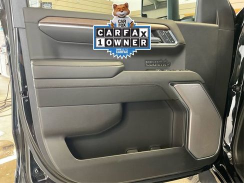 Used 2024 Chevrolet Silverado 1500 High Country w/ High Country Premium Package image 19