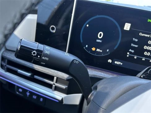 Used 2024 Hyundai Santa Fe Calligraphy image 27