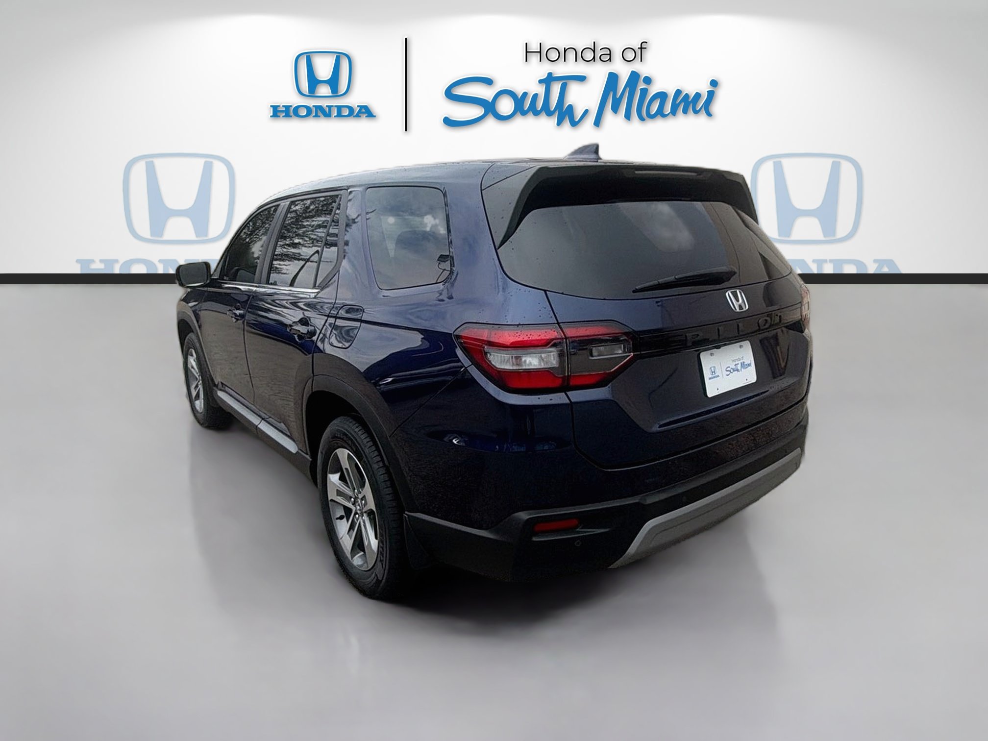 Used 2024 Honda Pilot EX-L image 5