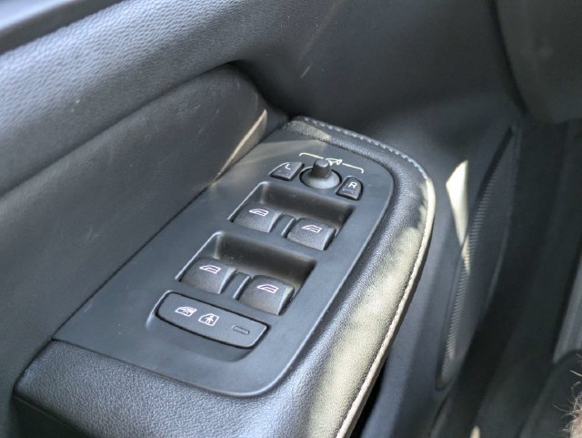 Certified 2024 Volvo S60 B5 Plus FWD image 27