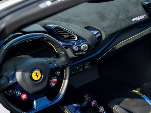 Used 2020 Ferrari 488 Pista Spider image 24