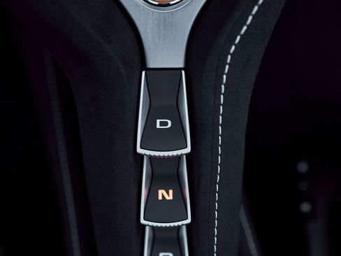 Used 2026 McLaren 750S Spider image 65