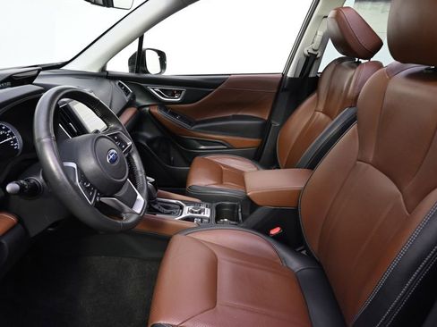 Used 2022 Subaru Forester Touring image 13