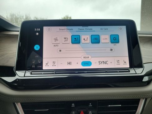 New 2026 Volkswagen Atlas SE AWD/4WD image 18