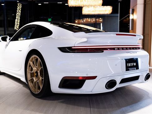 Used 2025 Porsche 911 Turbo S AWD/4WD image 30