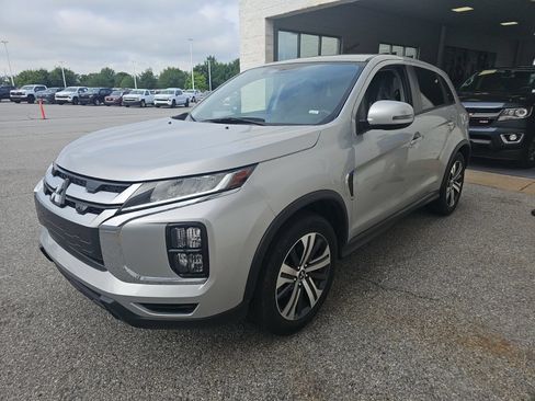 Used 2025 Mitsubishi Outlander Sport SE AWD/4WD image 1