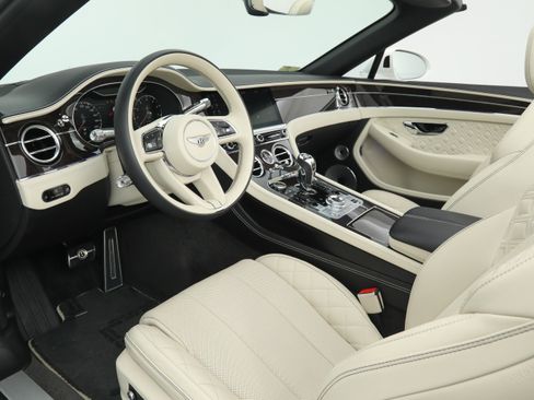 Used 2022 Bentley Continental GT AWD/4WD image 21