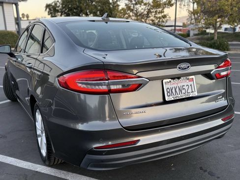 Used 2019 Ford Fusion SE image 7