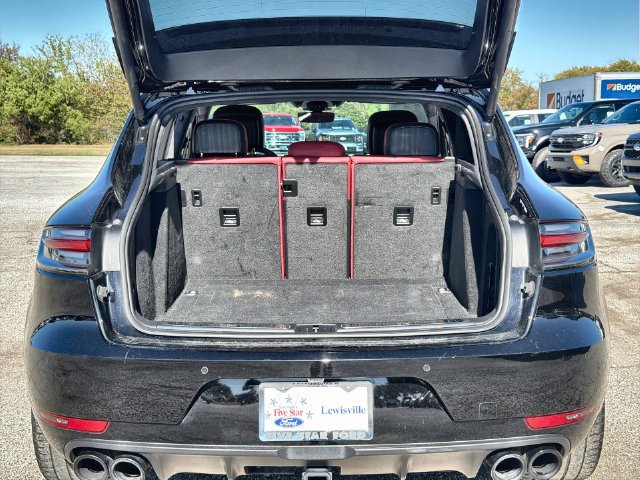 Used 2020 Porsche Macan Turbo AWD/4WD image 24