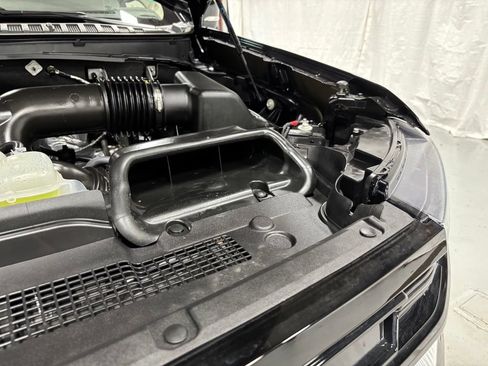 Used 2025 Ford Expedition Platinum AWD/4WD image 70