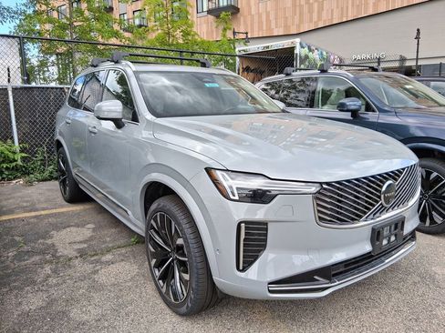 New 2026 Volvo XC90 B6 Ultra w/ Protection Package Premier AWD/4WD image 2