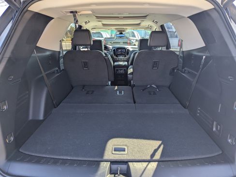 Used 2020 Chevrolet Traverse Premier w/ Redline Edition image 6