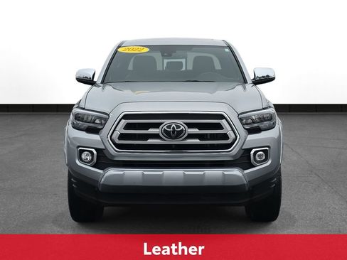 Certified 2022 Toyota Tacoma Limited image 3