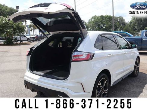 Used 2022 Ford Edge ST AWD/4WD image 25