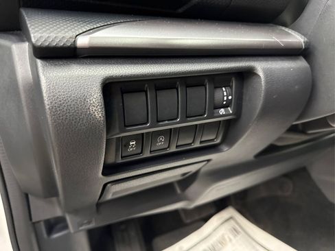 Used 2019 Subaru Forester Sport image 37