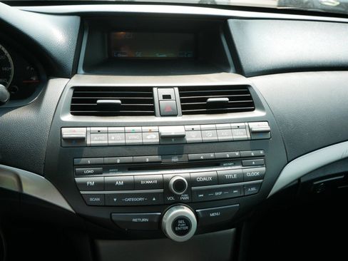 Used 2012 Honda Accord EX-L image 18