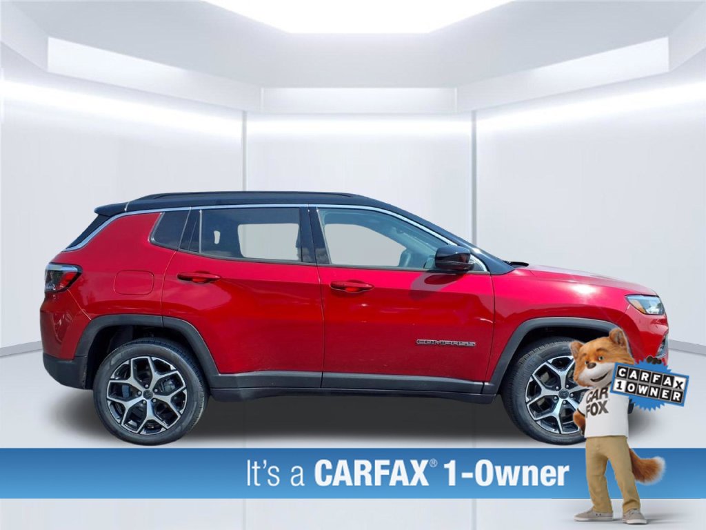 Used 2025 Jeep Compass Limited AWD/4WD image 2