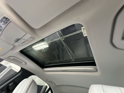 Used 2021 Mercedes-Benz E 350 Sedan image 17
