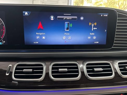 Used 2026 Mercedes-Benz GLS 450 4MATIC image 35