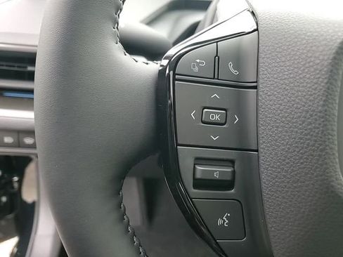 New 2026 Toyota Prius Plug-In Hybrid FWD image 14