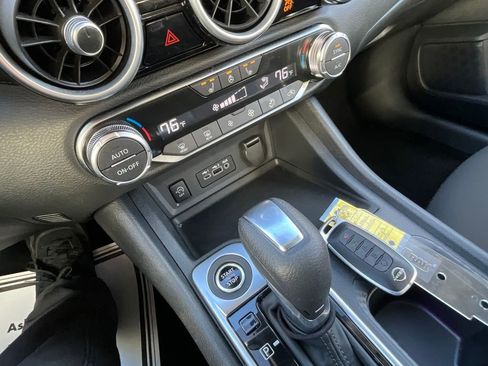 Used 2025 Nissan Sentra SV w/ All-Weather Package image 31