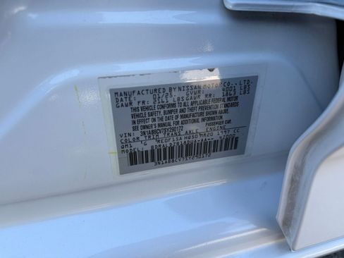 Used 2025 Nissan Sentra SV image 24