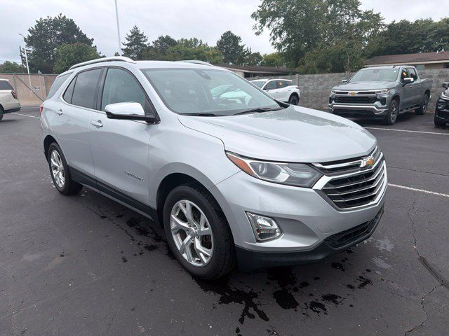 Used 2018 Chevrolet Equinox Premier AWD/4WD image 4