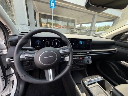 Used 2026 Hyundai Tucson Limited image 10