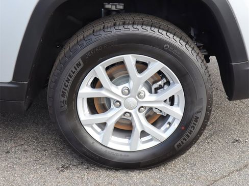 New 2024 Jeep Grand Cherokee L Limited w/ Luxury Tech Group II image 38