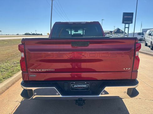 Used 2022 Chevrolet Silverado 1500 LTZ w/ LTZ Premium Package image 4