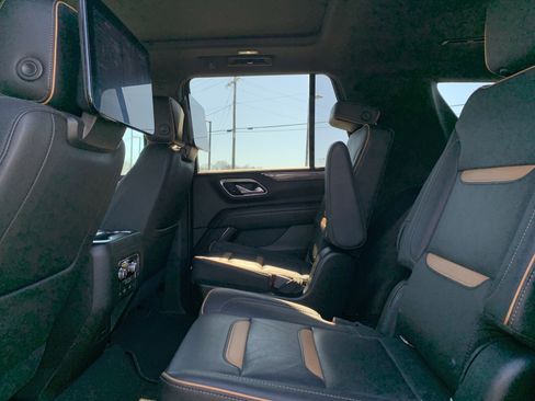 Used 2021 GMC Yukon AT4 w/ AT4 Premium Plus Package image 32