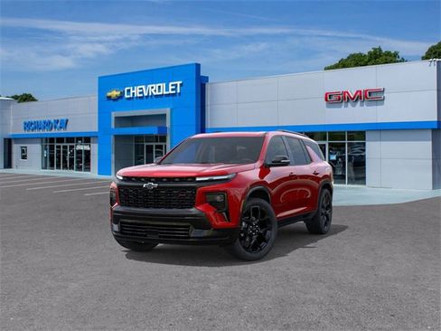 New 2026 Chevrolet Traverse RS w/ LPO, Floor Liner Package image 8